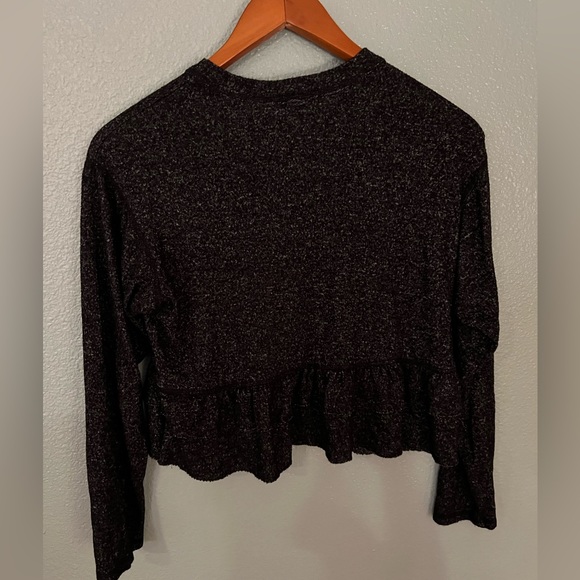 Soft Long Sleeve Top With Ruffle - Picture 2 of 3